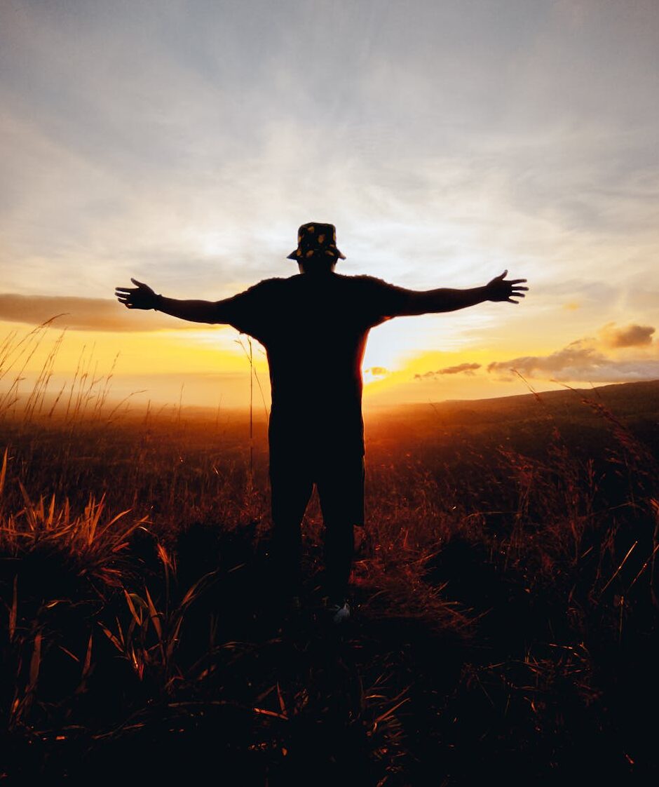 Is Naivety Strength?